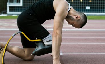 Zoek en boek aangepast sporten