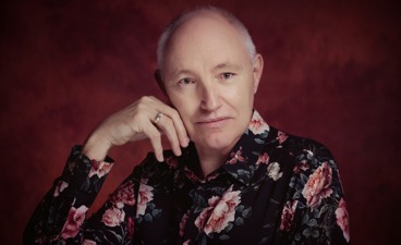 Henk Veldhuizen poseert