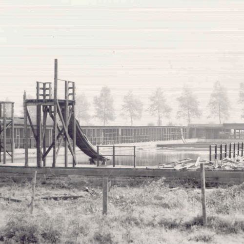 Zwembad Westkanaalweg rond 1950 BRON: Historische Vereniging Alphen aan den Rijn
